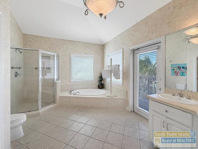 6501 Fountain Way, South Padre Island, TX 78597