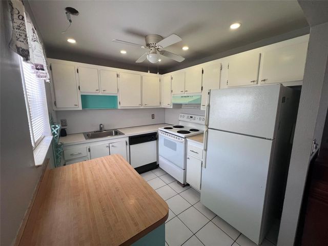 161 Brittany Terrace 161 D, Delray Beach, FL 33446