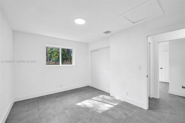 680 SW 29th Ter, Fort Lauderdale, FL 33312