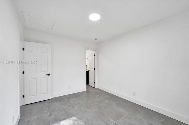 680 SW 29th Ter, Fort Lauderdale, FL 33312