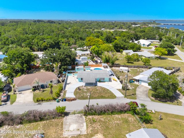 3730 Maple Street, Sebastian, FL 32976
