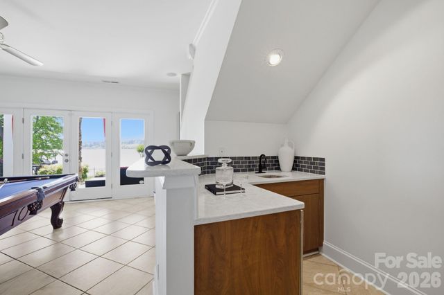 144 Mariner Pointe Lane, Mooresville, NC 28117