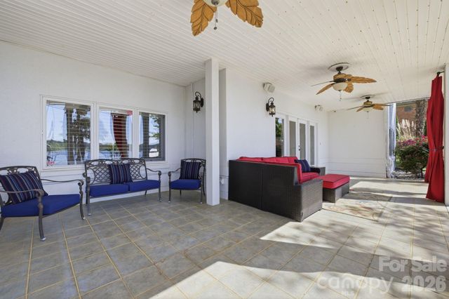 144 Mariner Pointe Lane, Mooresville, NC 28117