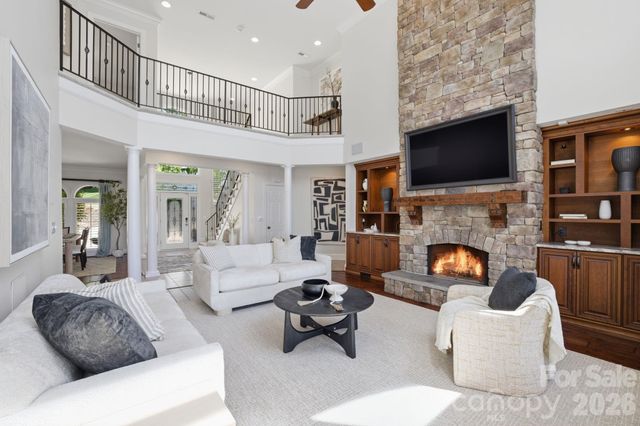144 Mariner Pointe Lane, Mooresville, NC 28117