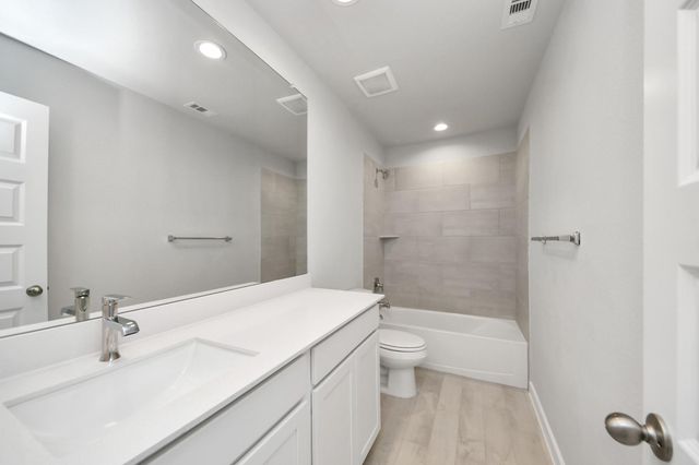 24535 Bradbury Woods Drive, Spring, TX 77373