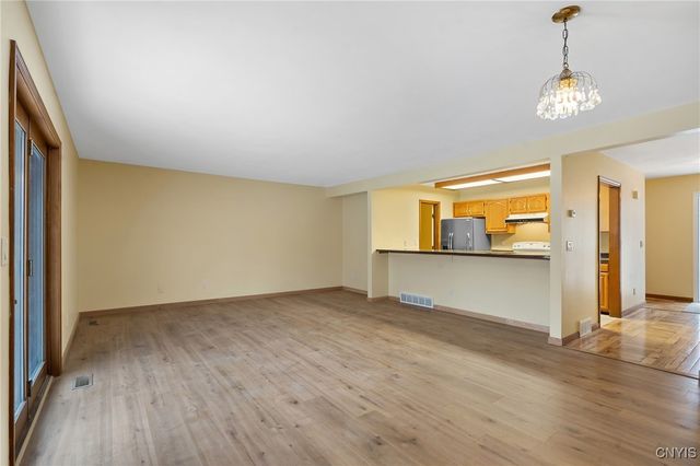 416 Mackay Avenue, Camillus, NY 13020