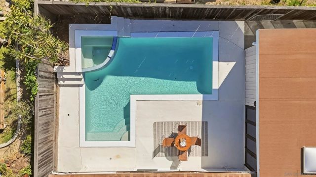 7420 Teasdale Ave, San Diego, CA 92122
