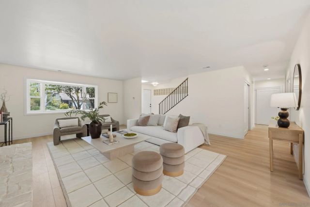 7420 Teasdale Ave, San Diego, CA 92122