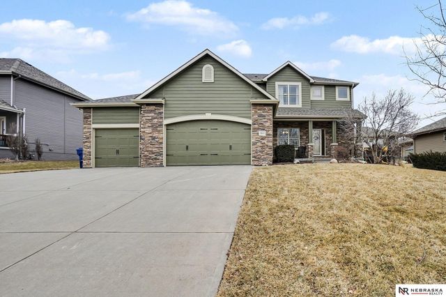 12614 S 82nd Street, Papillion, NE 68046