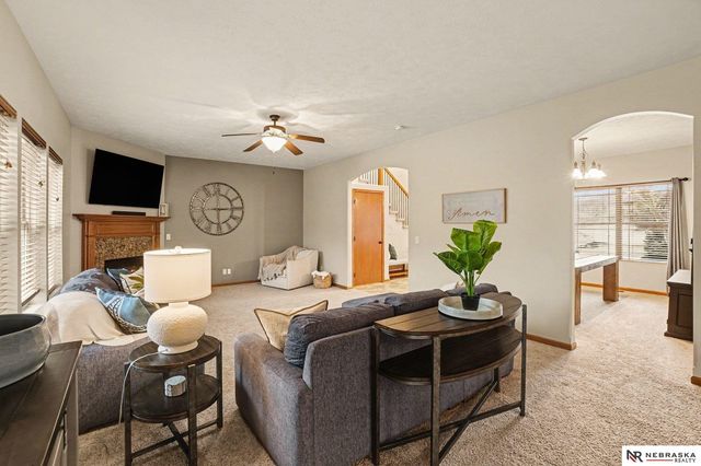 12614 S 82nd Street, Papillion, NE 68046