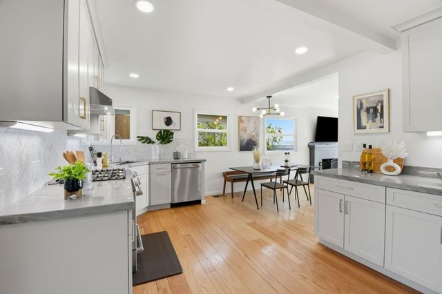 4198 Huntington Street, Oakland, CA 94619