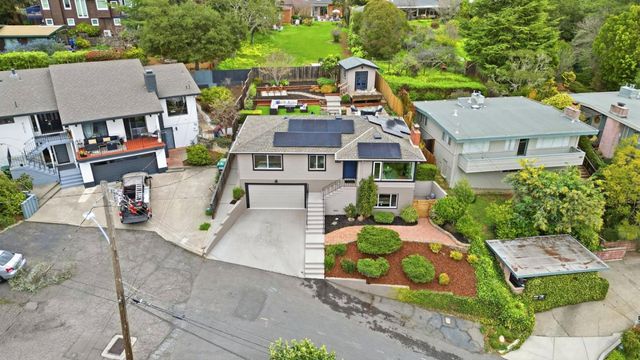 4198 Huntington Street, Oakland, CA 94619