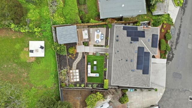 4198 Huntington Street, Oakland, CA 94619