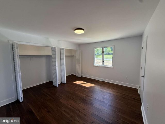 48 WALTERS LN, Royersford, PA 19468