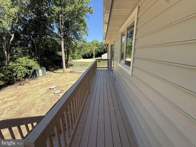 48 WALTERS LN, Royersford, PA 19468