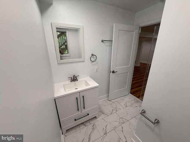 48 WALTERS LN, Royersford, PA 19468