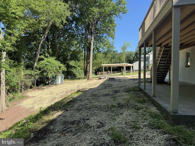 48 WALTERS LN, Royersford, PA 19468