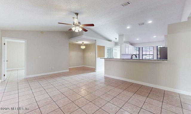 3213 TRISHAS Court, Green Cove Springs, FL 32043