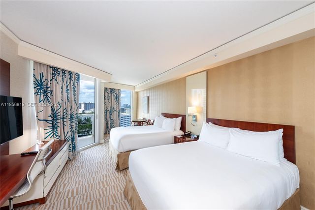 18001 Collins Avenue 1214- 1215, Sunny Isles Beach, FL 33160