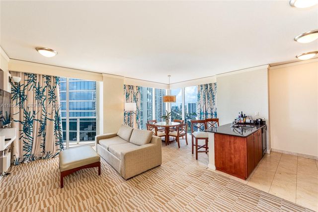 18001 Collins Avenue 1214- 1215, Sunny Isles Beach, FL 33160