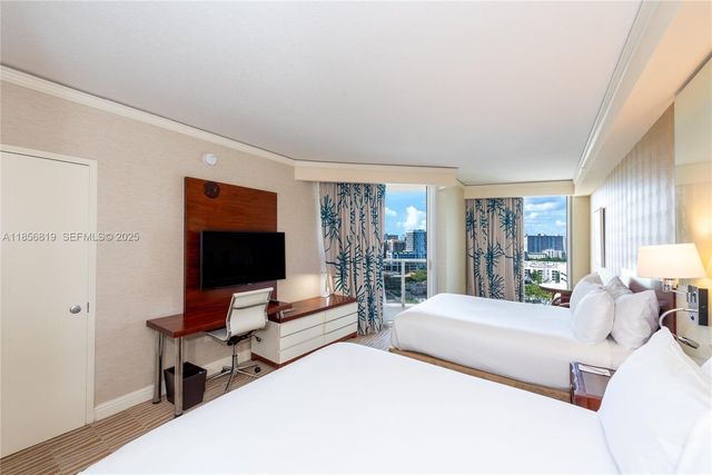 18001 Collins Avenue 1214- 1215, Sunny Isles Beach, FL 33160