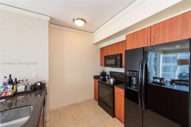 18001 Collins Avenue 1214- 1215, Sunny Isles Beach, FL 33160