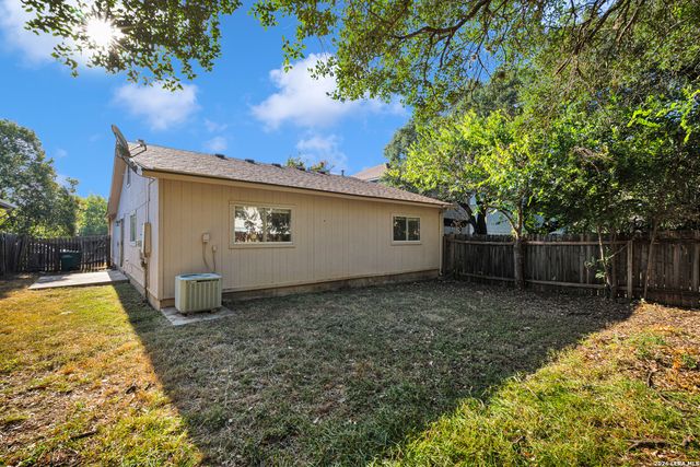 13343 Pecan Glade, San Antonio, TX 78249