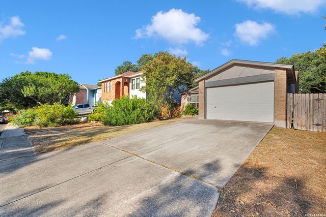 13343 Pecan Glade, San Antonio, TX 78249