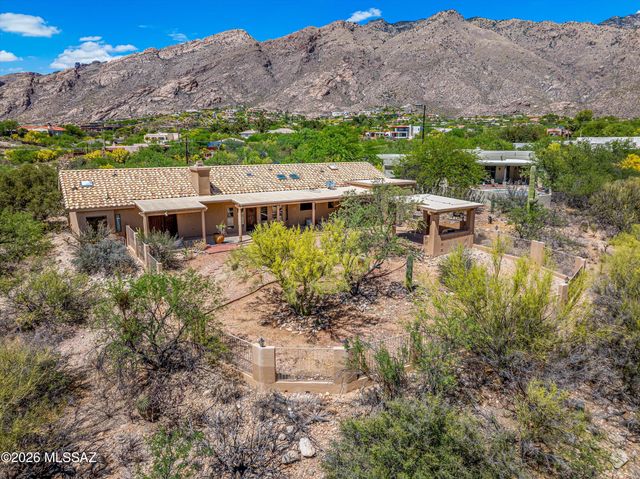 6340 N Valley View Road, Tucson, AZ 85718