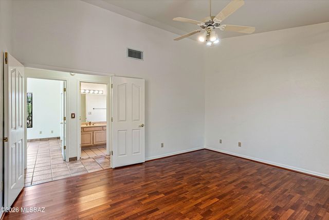 6340 N Valley View Road, Tucson, AZ 85718