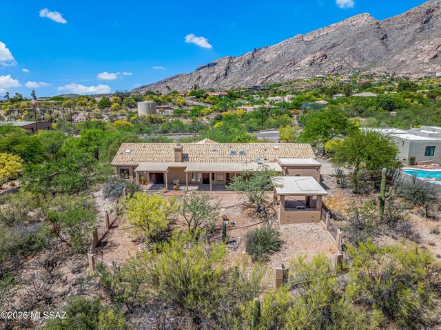 6340 N Valley View Road, Tucson, AZ 85718