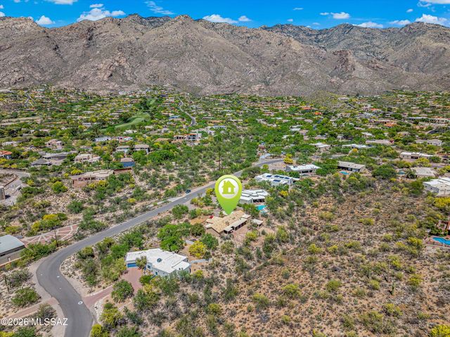 6340 N Valley View Road, Tucson, AZ 85718