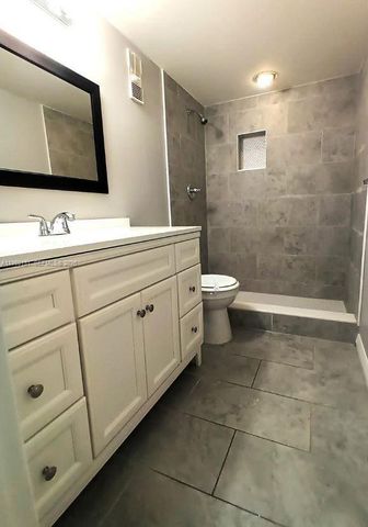 4575 S Texas Avenue 307, Orlando, FL 32839