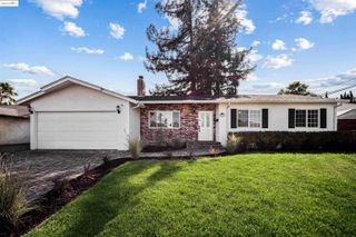 8263 Cardiff Dr, Dublin, CA 94568