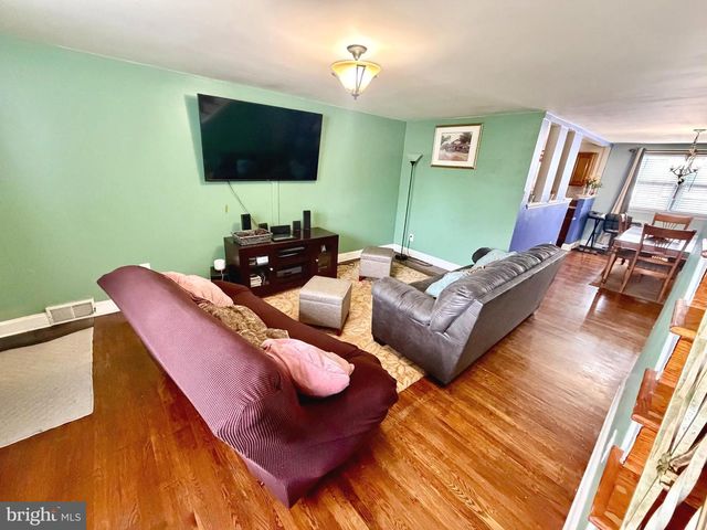 1380 WESTBURY DR, Philadelphia, PA 19151