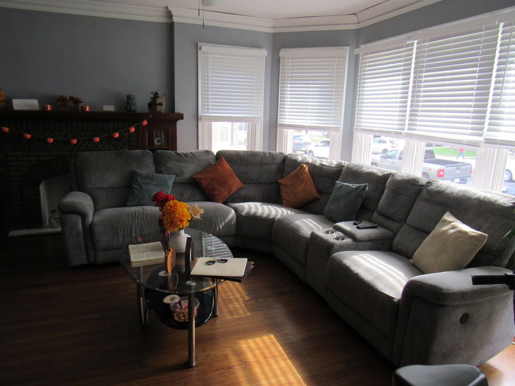 3512 W 64th Street, Chicago, IL 60629 — photo 2