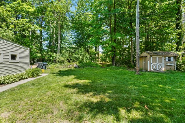 301 GLENRUADH Avenue, Erie, PA 16505