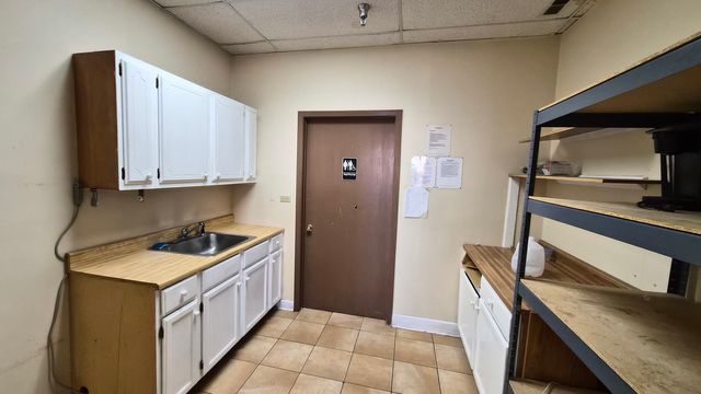 3S071 State Route 111, Warrenville, IL 60555