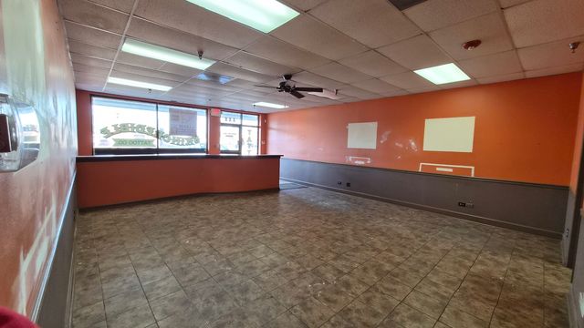 3S071 State Route 111, Warrenville, IL 60555