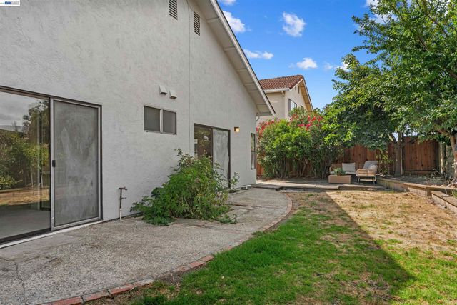 4325 Sedge St., Fremont, CA 94555