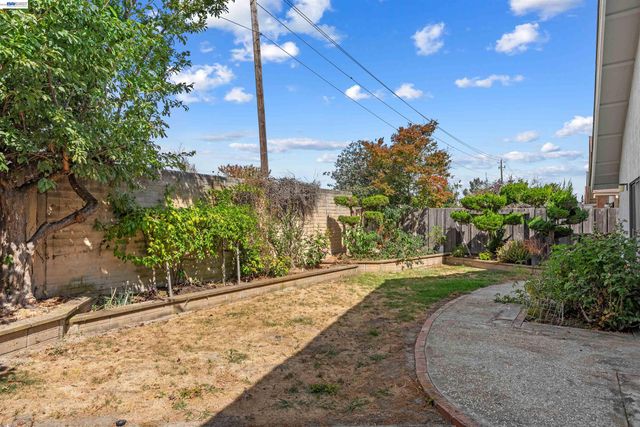 4325 Sedge St., Fremont, CA 94555