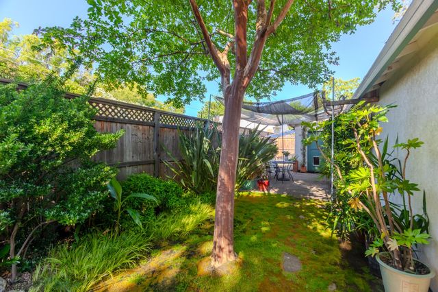 5417 19th Ave, Sacramento, CA 95820