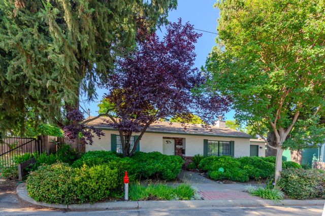 5417 19th Ave, Sacramento, CA 95820