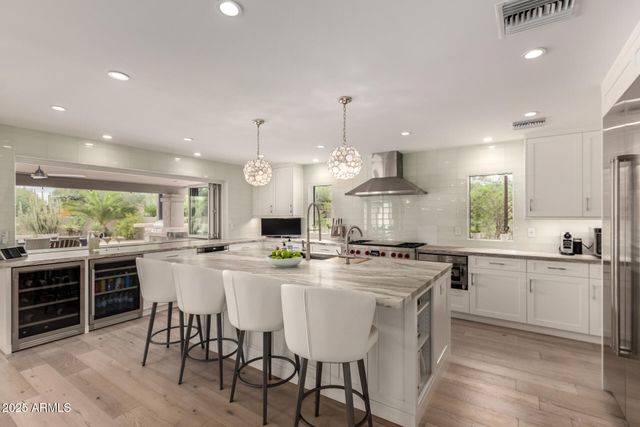 4544 E ONYX Avenue, Phoenix, AZ 85028