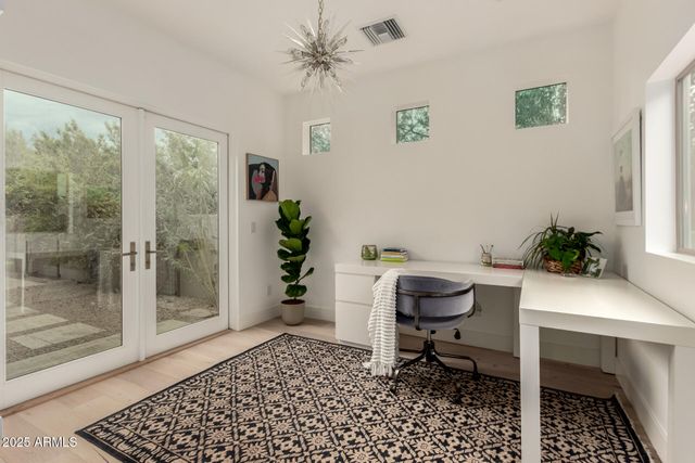 4544 E ONYX Avenue, Phoenix, AZ 85028