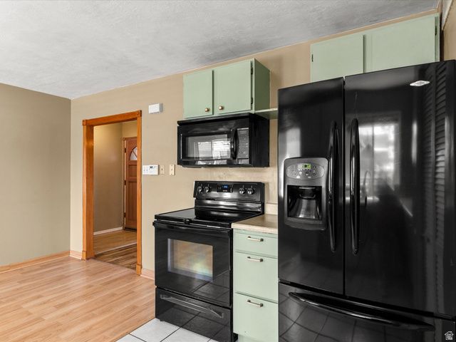 157 W 4400 S, Washington Terrace, UT 84405