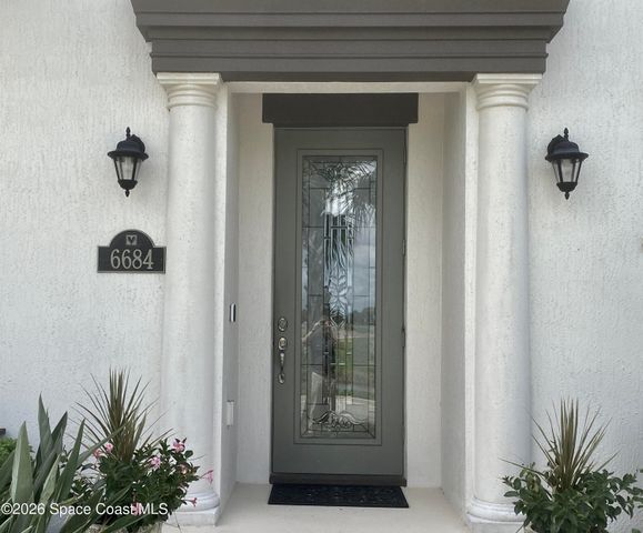 6684 Vista Hermosa Drive, Melbourne, FL 32940