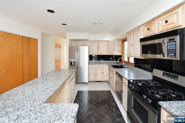 73 S Prospect Avenue, Hackensack, NJ 07601