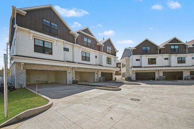 710 Turnock Street, South Bend, IN 46617