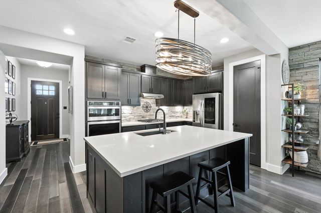 1521 Twistleaf Road, Flower Mound, TX 76226